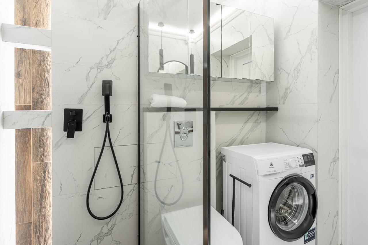 Rentplanet - Apartament Komuny Paryskiej